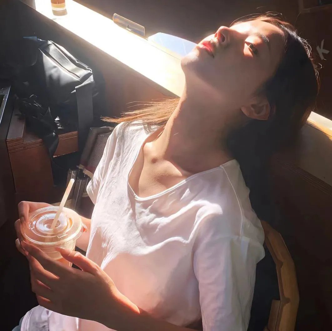 女刑警